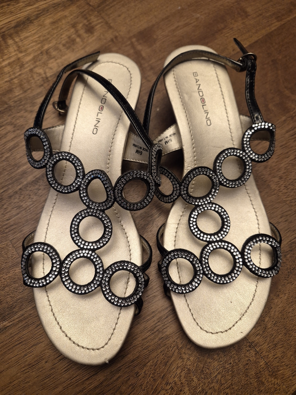 Bandolino Women's Black Jeweled Circle Strap Sandals